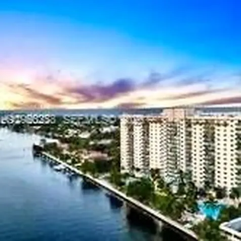 19390 Collins Avenue Sunny Isles Beach FL 33160