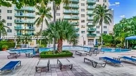 19390 Collins Avenue Sunny Isles Beach FL 33160
