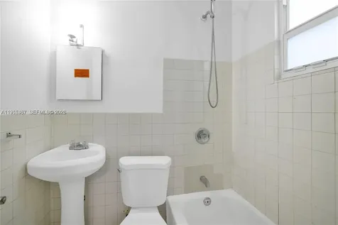 2729 SW 18th Street Miami FL 33145