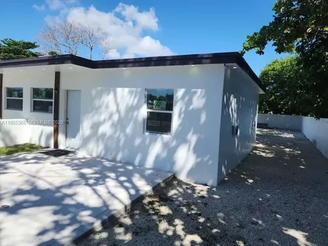 12101 SW 215th Street Miami FL 33177