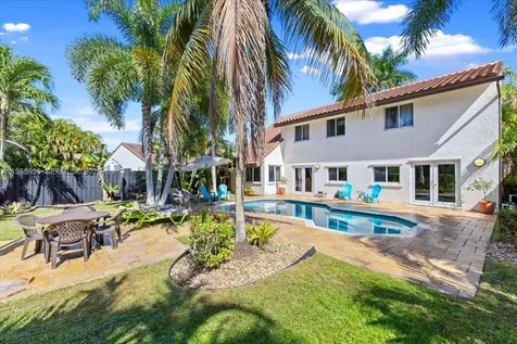 2560 Bass Way Cooper City FL 33026