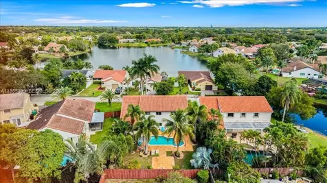 2560 Bass Way Cooper City FL 33026