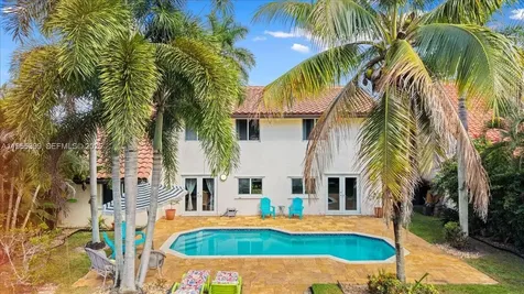 2560 Bass Way Cooper City FL 33026