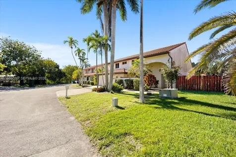 2560 Bass Way Cooper City FL 33026