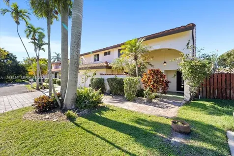 2560 Bass Way Cooper City FL 33026