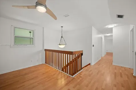2560 Bass Way Cooper City FL 33026