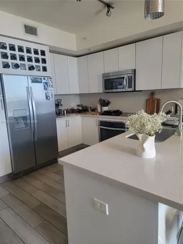 999 SW 1st Avenue Miami FL 33130