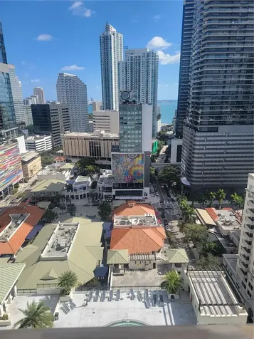 999 SW 1st Avenue Miami FL 33130
