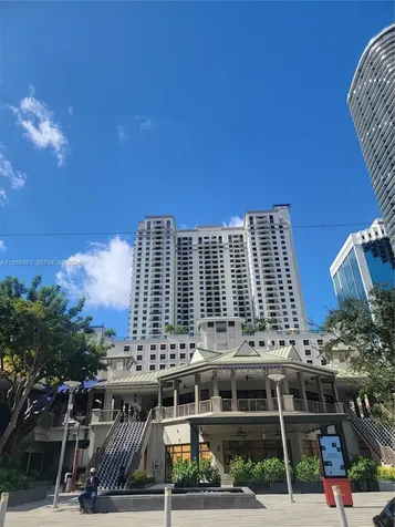 999 SW 1st Avenue Miami FL 33130