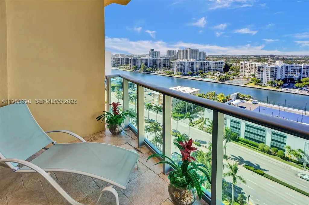 2501 S Ocean Drive Hollywood FL 33019