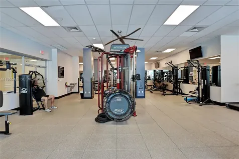 2501 S Ocean Drive Hollywood FL 33019