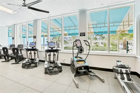 2501 S Ocean Drive Hollywood FL 33019