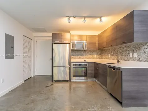 151 SE 1st Street Miami FL 33131