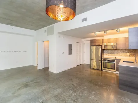 151 SE 1st Street Miami FL 33131