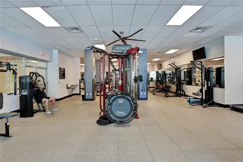 2501 S Ocean Drive Hollywood FL 33019