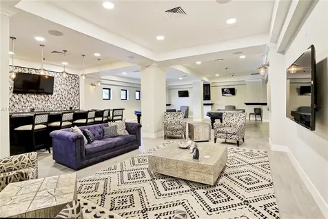 2501 S Ocean Drive Hollywood FL 33019