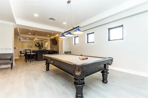 2501 S Ocean Drive Hollywood FL 33019