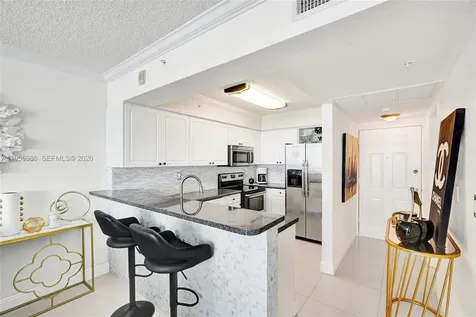 2501 S Ocean Drive Hollywood FL 33019