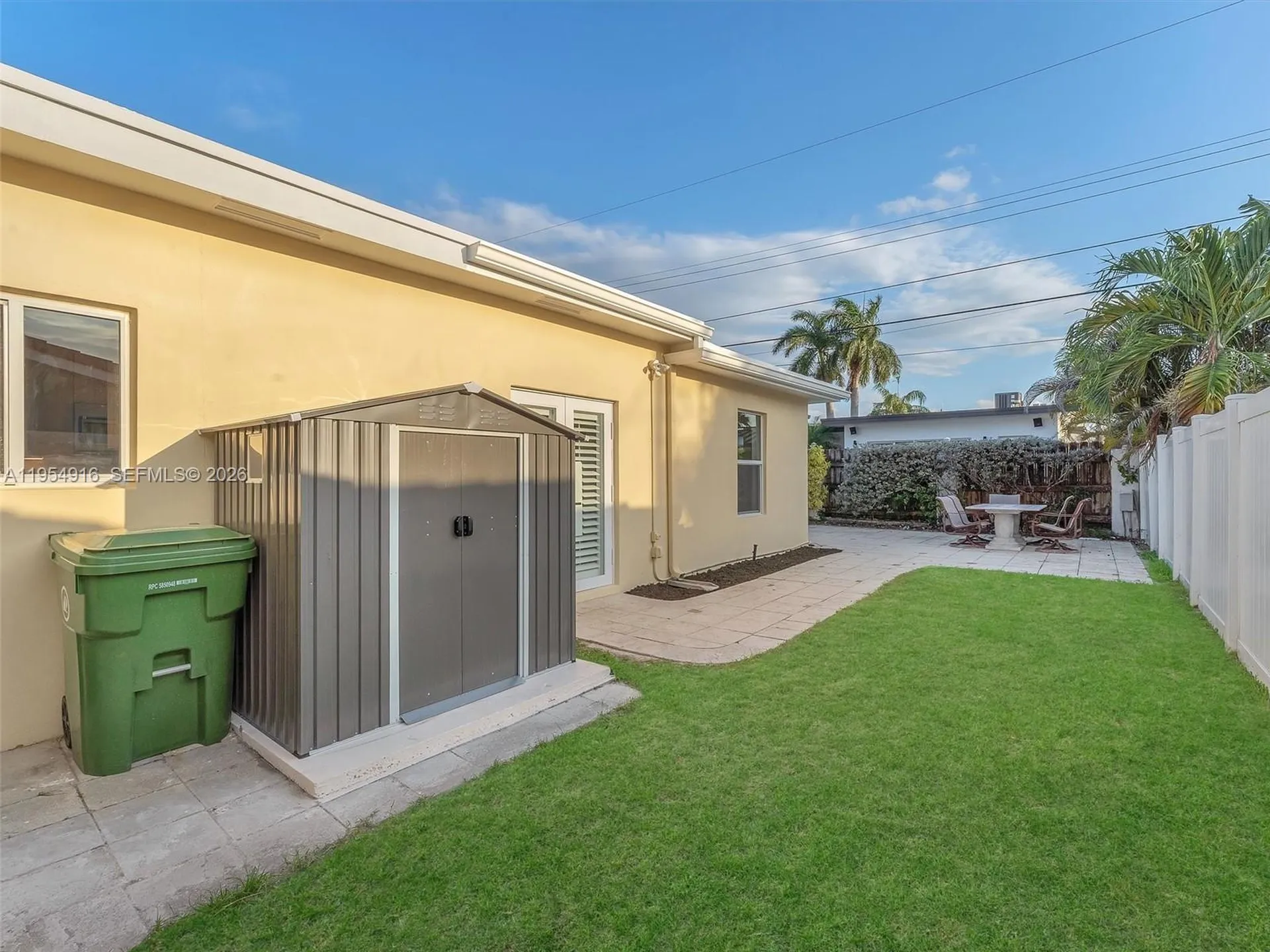 2144 NE 61st Court Fort Lauderdale FL 33308
