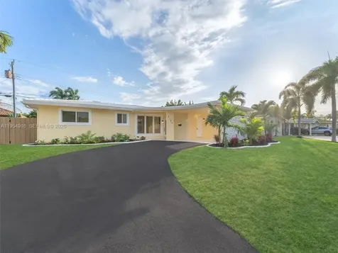 2144 NE 61st Court Fort Lauderdale FL 33308