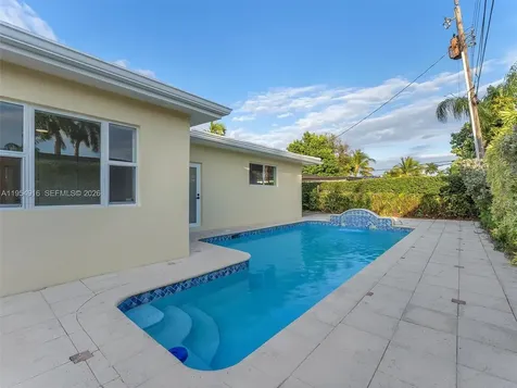 2144 NE 61st Court Fort Lauderdale FL 33308
