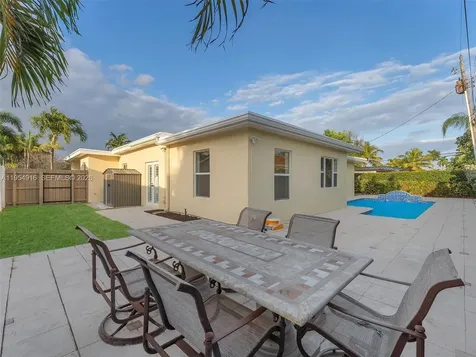 2144 NE 61st Court Fort Lauderdale FL 33308