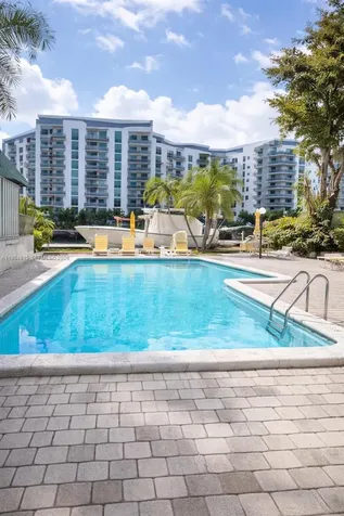 980 NW N River Drive Miami FL 33136