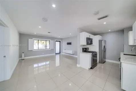 11800 SW 35th Street Miami FL 33175