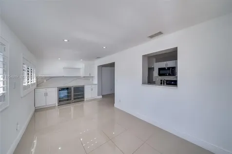 11800 SW 35th Street Miami FL 33175