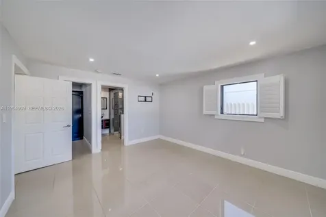11800 SW 35th Street Miami FL 33175