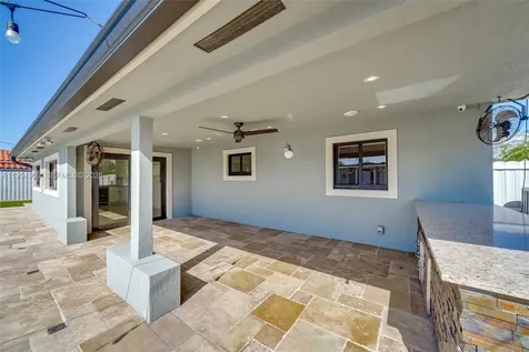 11800 SW 35th Street Miami FL 33175