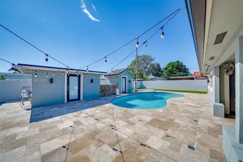 11800 SW 35th Street Miami FL 33175