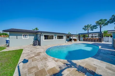 11800 SW 35th Street Miami FL 33175