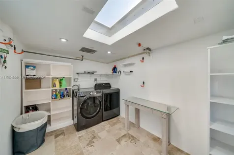 11800 SW 35th Street Miami FL 33175