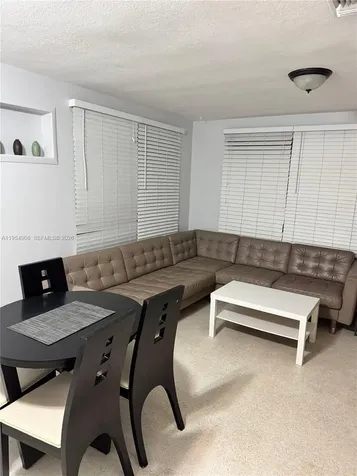 1610 N Hayes Street Hollywood FL 33020