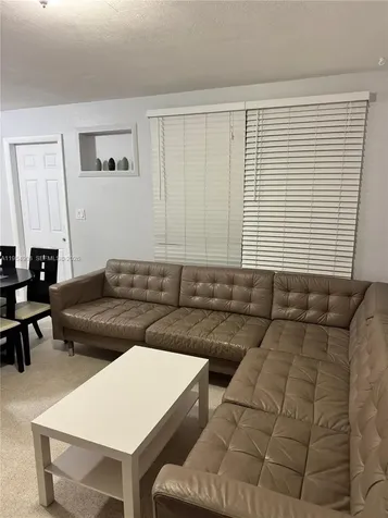 1610 N Hayes Street Hollywood FL 33020