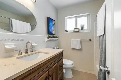 8761 Ridgeland Drive Cutler Bay FL 33157
