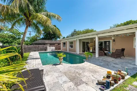 8761 Ridgeland Drive Cutler Bay FL 33157