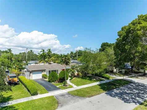 8761 Ridgeland Drive Cutler Bay FL 33157