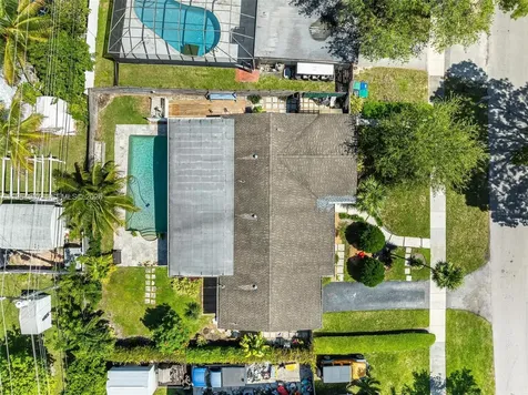 8761 Ridgeland Drive Cutler Bay FL 33157