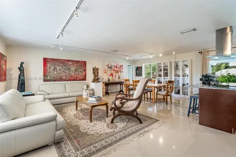 8761 Ridgeland Drive Cutler Bay FL 33157