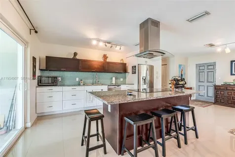 8761 Ridgeland Drive Cutler Bay FL 33157