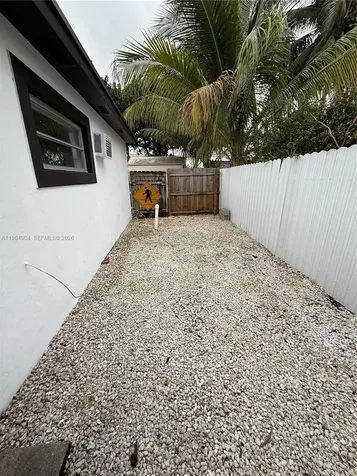 4910 SW 98th Avenue Road Miami FL 33165