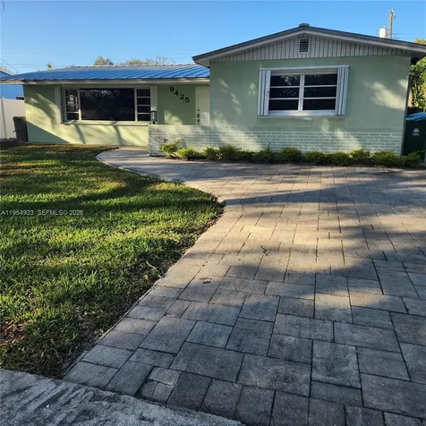 9425 SW 51st Place Cooper City FL 33328