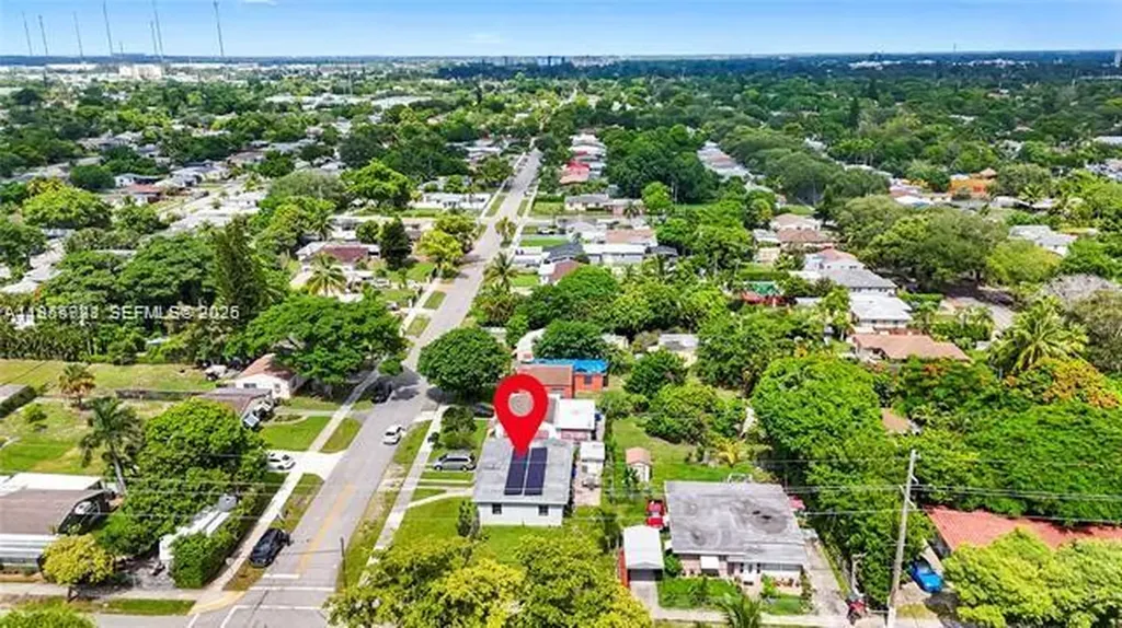 2407 Dewey Street Hollywood FL 33020