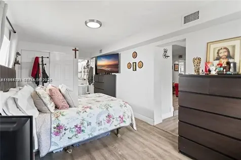 2407 Dewey Street Hollywood FL 33020