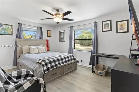 2407 Dewey Street Hollywood FL 33020