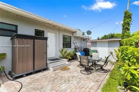 2407 Dewey Street Hollywood FL 33020