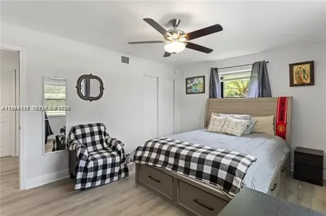 2407 Dewey Street Hollywood FL 33020