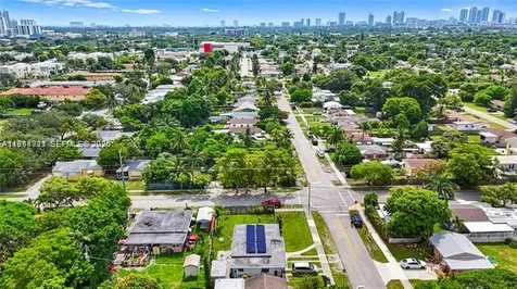 2407 Dewey Street Hollywood FL 33020